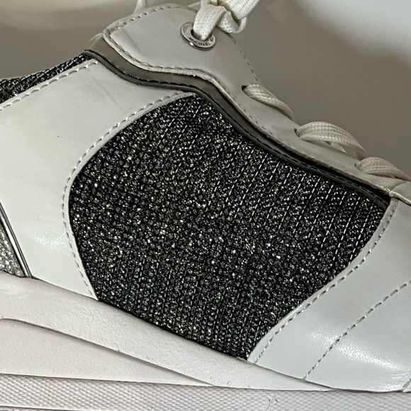 Michael Kors Crista Silver White Mixed Media Wedge Sneakers Glitter Women’s 9.5 - Picture 12 of 12